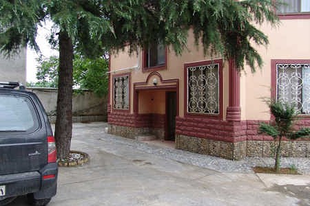 هتل آپارتمان پارادایس